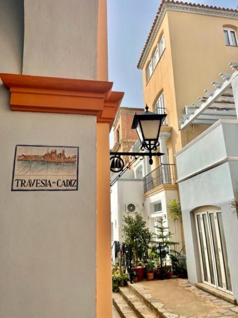Gatu Sherry, Junto Puerto Deportivo Y Playa " Preferente Mayores De 25 Anos Y Familias " El Puerto de Santa María Exterior foto
